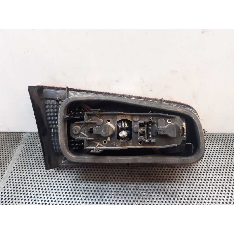 Recambio de piloto trasero derecho interior para renault laguna ii (bg0) privilege referencia OEM IAM - Azul 2