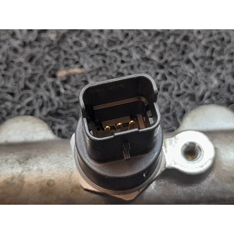 Recambio de rampa inyectora para lancia phedra (180) 2.2 jtd referencia OEM IAM 0445214017 0281002592 - Negro 2