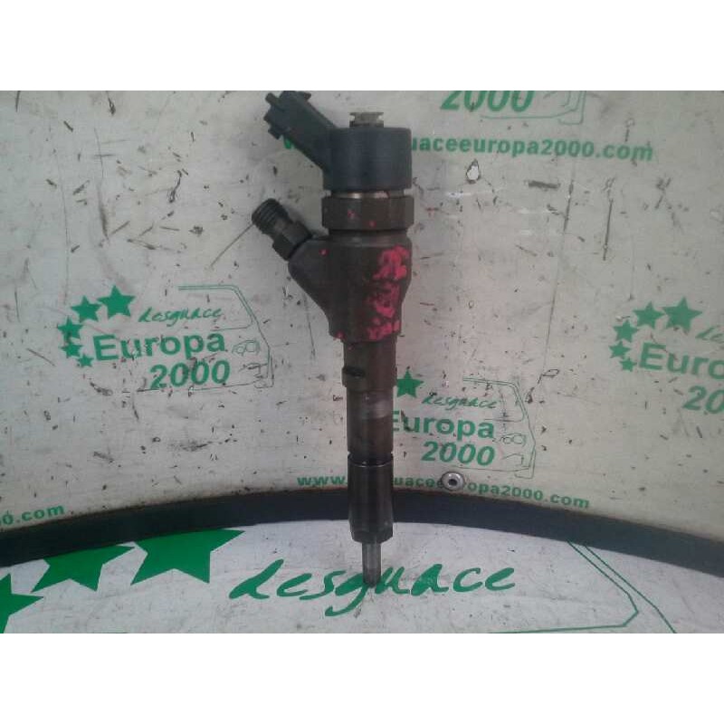 Recambio de inyector para peugeot 206 berlina 2.0 hdi cat referencia OEM IAM 0445110008 9635196580 BOSCH