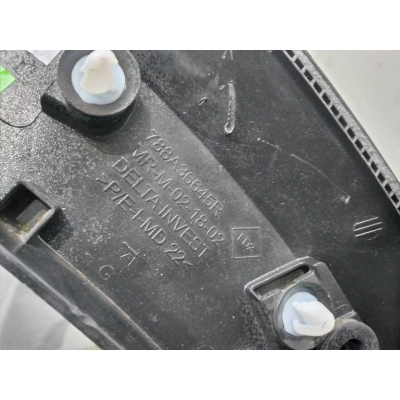 Recambio de aletin trasero izquierdo para dacia sandero iii stepway comfort referencia OEM IAM 788A36645R - Rojo 4