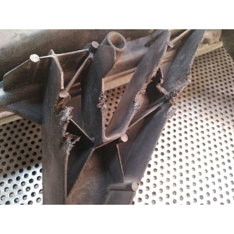 Recambio de faro antiniebla izquierdo para peugeot 406 berlina (s1/s2) 1.8 cat referencia OEM IAM 2