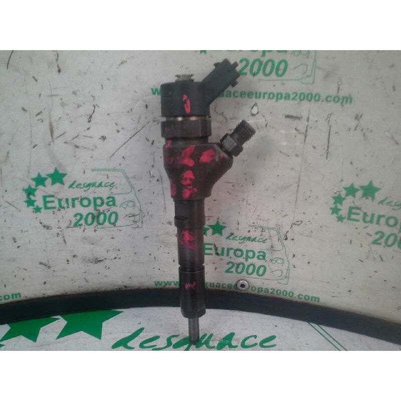 Recambio de inyector para peugeot 206 berlina 2.0 hdi cat referencia OEM IAM 0445110008 9635196580 BOSCH