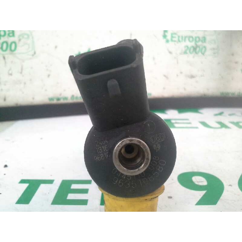 Recambio de inyector para peugeot 206 berlina 2.0 hdi cat referencia OEM IAM 0445110008 9635196580 BOSCH 2