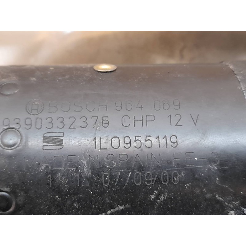 Recambio de motor limpia delantero para seat ibiza (6k1) stella referencia OEM IAM 9390332376 1L0955119 BOSCH 3