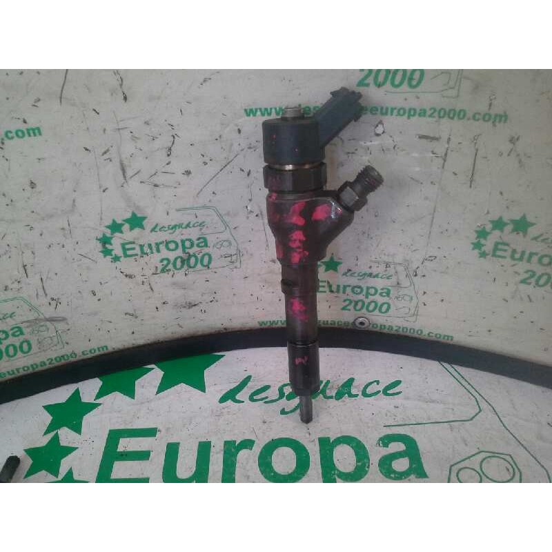 Recambio de inyector para peugeot 206 berlina 2.0 hdi cat referencia OEM IAM 0445110008 9635196580 BOSCH