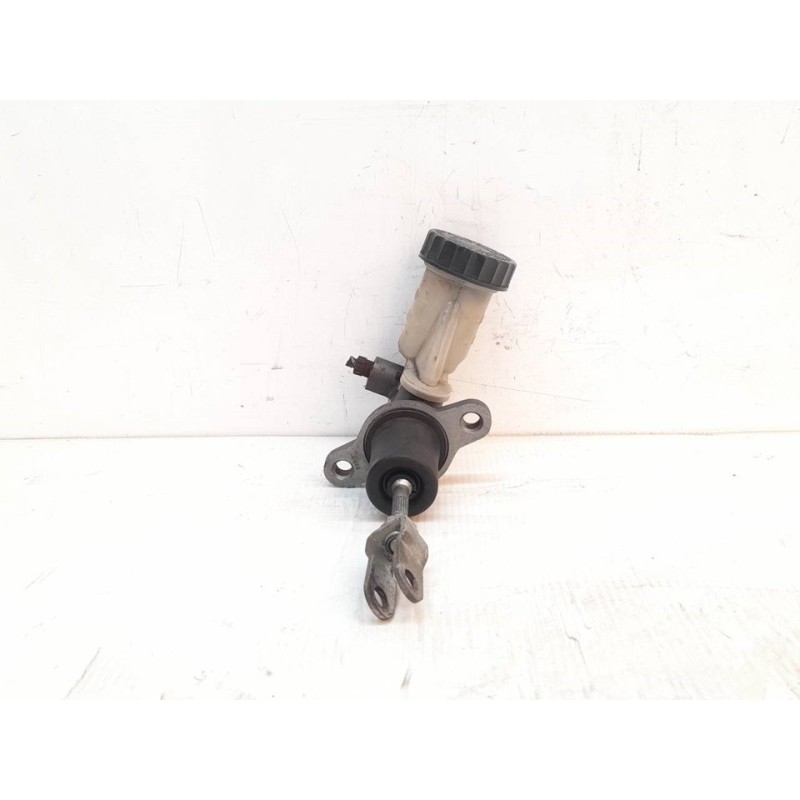 Recambio de bomba embrague para nissan terrano/terrano.ii (r20) 2.7 turbodiesel referencia OEM IAM - Blanco 2