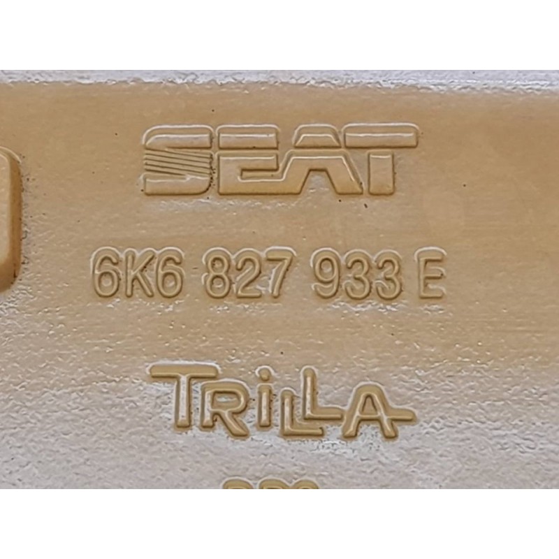 Recambio de aleron trasero para seat ibiza (6k1) stella referencia OEM IAM 6K6827933E - Amarillo 2