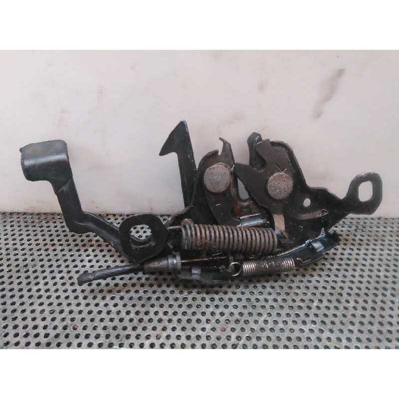 Recambio de cerradura capo para nissan terrano/terrano.ii (r20) 2.7 turbodiesel referencia OEM IAM 53 - Blanco 2