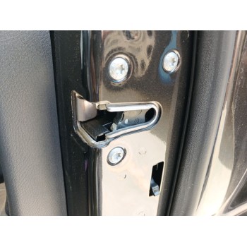 CERRADURA PUERTA TRASERA DERECHA 