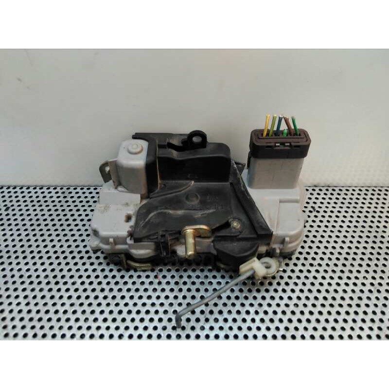Recambio de cerradura puerta delantera izquierda para citroën xsara picasso 2.0 hdi 90 sx top referencia OEM IAM   