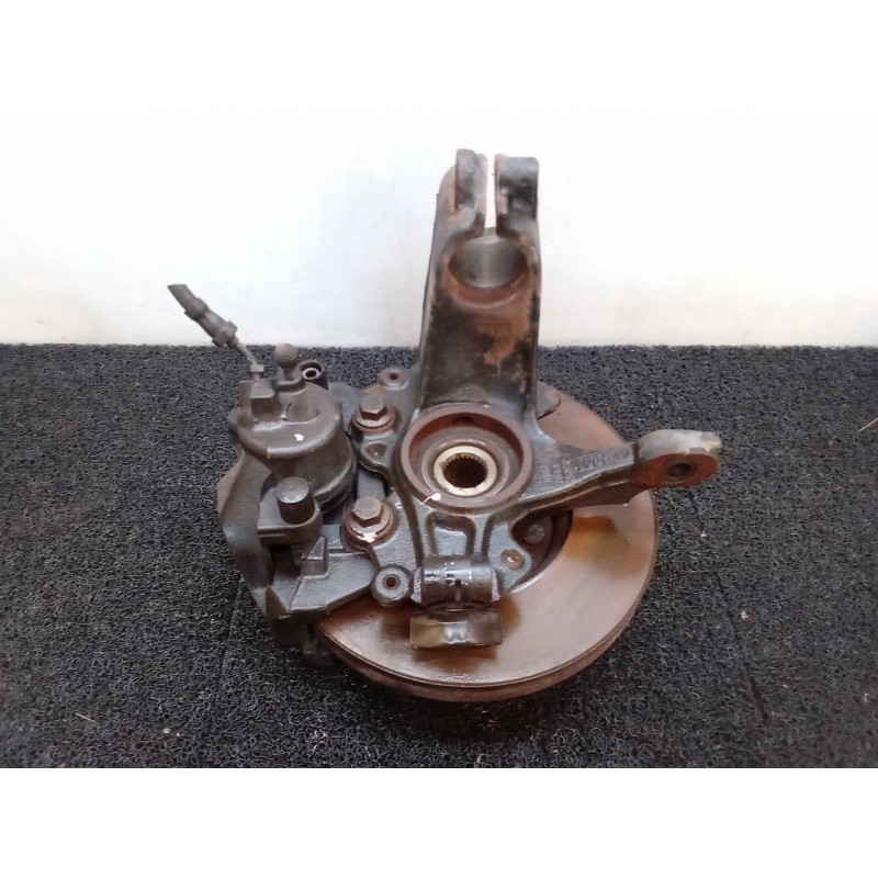 Recambio de mangueta delantera derecha para ford c-max trend referencia OEM IAM - Blanco 2