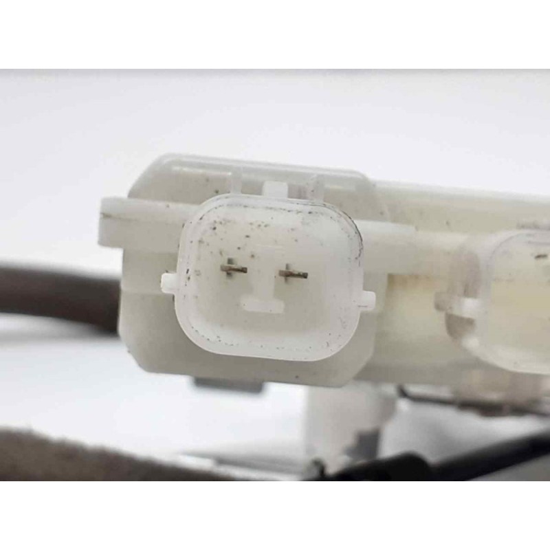 Recambio de cerradura puerta lateral derecha para dacia dokker essential referencia OEM IAM 2