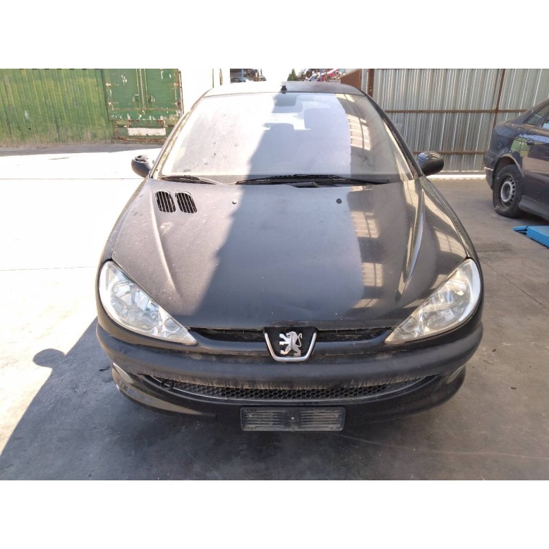 peugeot 206 berlina del año 2004