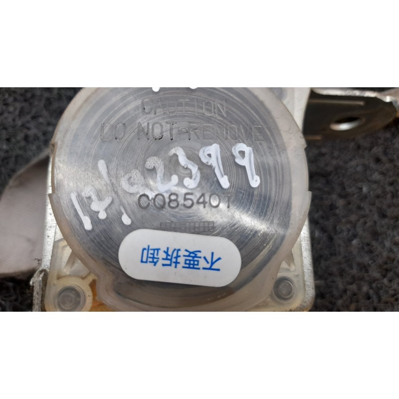 Recambio de cinturon seguridad trasero izquierdo para toyota prius (nhw20) sol referencia OEM IAM C085407 D095806 - Blanco 3