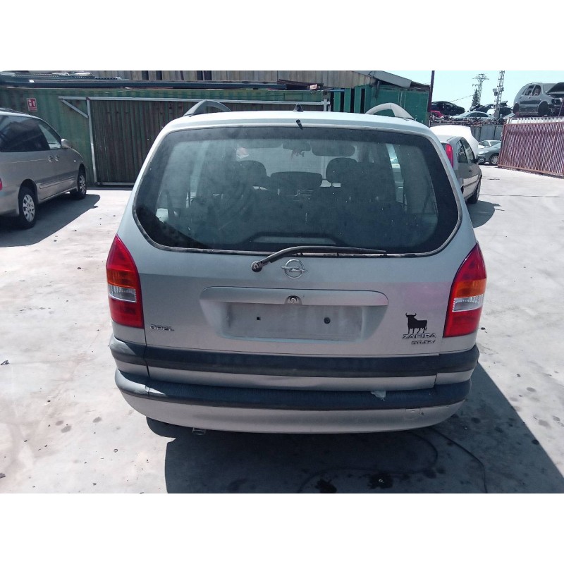opel zafira a del año 2001