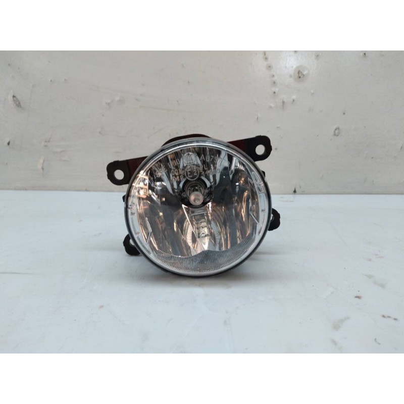 Recambio de faro antiniebla derecho para dacia sandero iii stepway comfort referencia OEM IAM 261500097R  