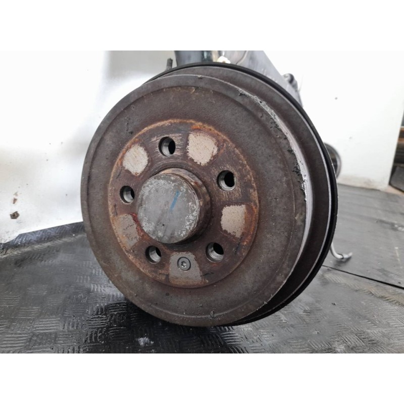 Recambio de puente trasero para volkswagen polo (9n3) united referencia OEM IAM - Blanco 2