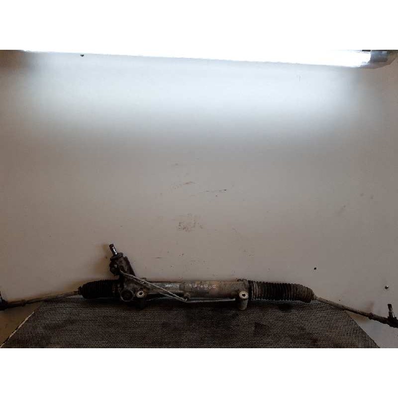 Recambio de cremallera direccion para ford transit caja cerrada, corta (fy) (2000 =>) ft 330 2.4 referencia OEM IAM YG153200AF - Blanco
