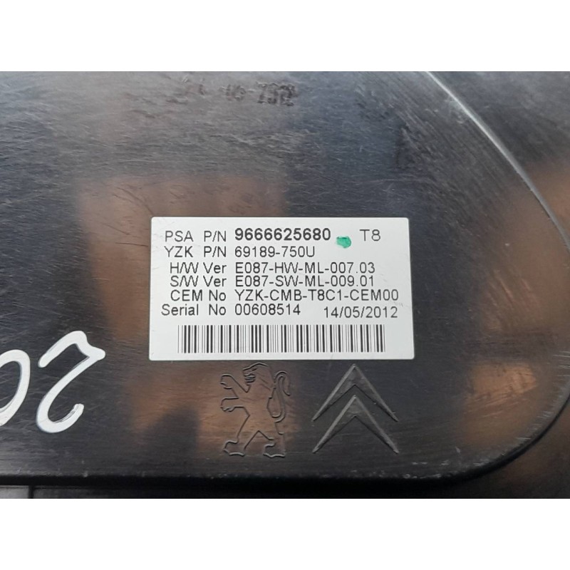 Recambio de cuadro instrumentos para peugeot 3008 active referencia OEM IAM 9666625680 - Negro 5