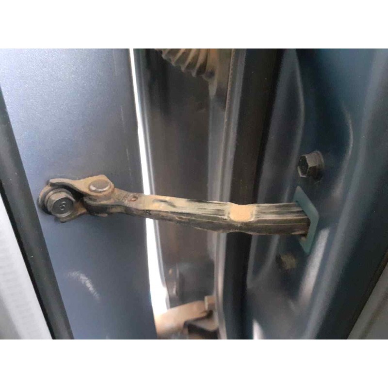 Recambio de retenedor puerta trasera derecha para hyundai santa fe (bm) 2.2 crdi comfort 4x4 referencia OEM IAM