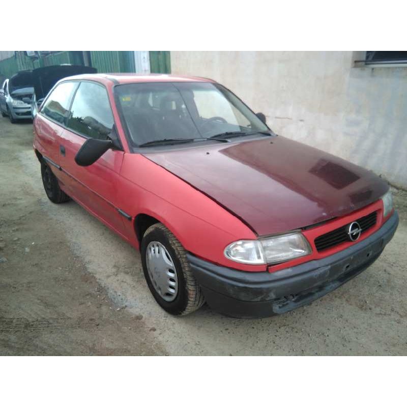 opel astra f berlina del año 1997