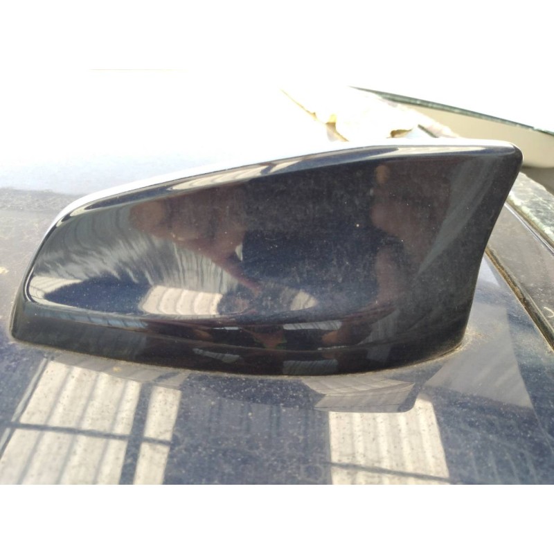 Recambio de antena para jaguar xe prestige referencia OEM IAM   