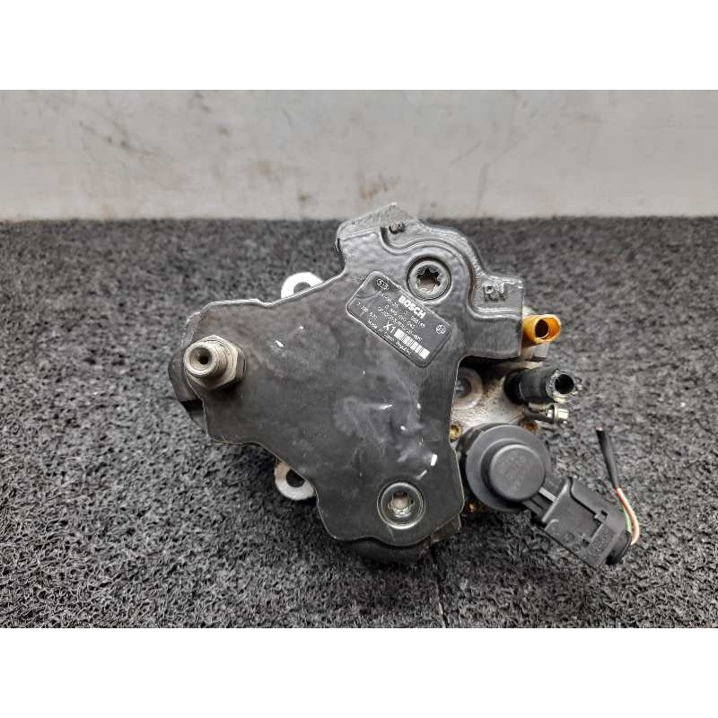 Recambio de bomba inyeccion para bmw serie 3 berlina (e46) 320d edition exclusiv referencia OEM IAM 0445010045  BOSCH