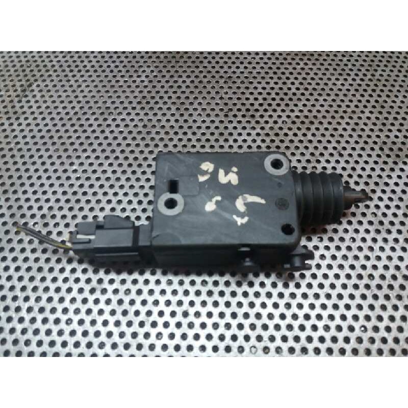 Recambio de motor cierre tapa combustible para opel vectra b berlina comfort referencia OEM IAM 90460062 - Azul 2
