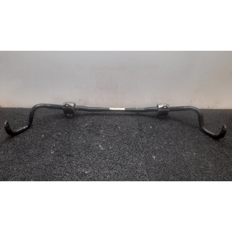 Recambio de barra estabilizadora delantera para bmw serie 3 berlina (e90) 320d referencia OEM IAM 677133702 2