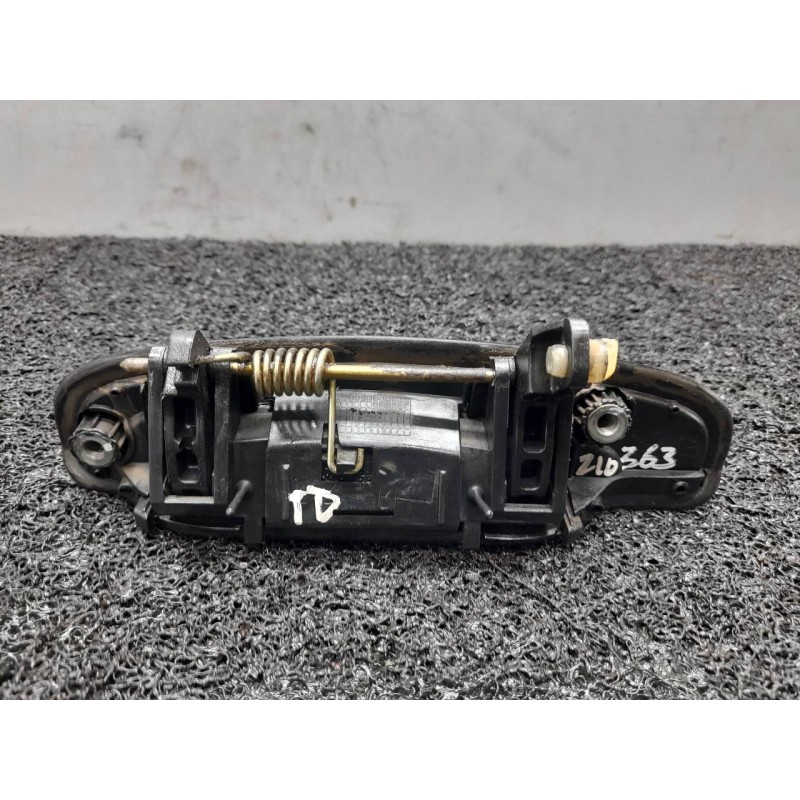 Recambio de maneta exterior trasera derecha para hyundai getz (tb) 1.1 básico referencia OEM IAM - Rojo 2