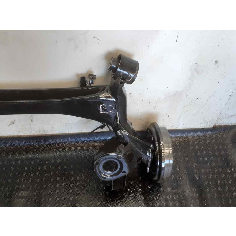 Recambio de puente trasero para volkswagen polo (9n3) united referencia OEM IAM - Rojo 4