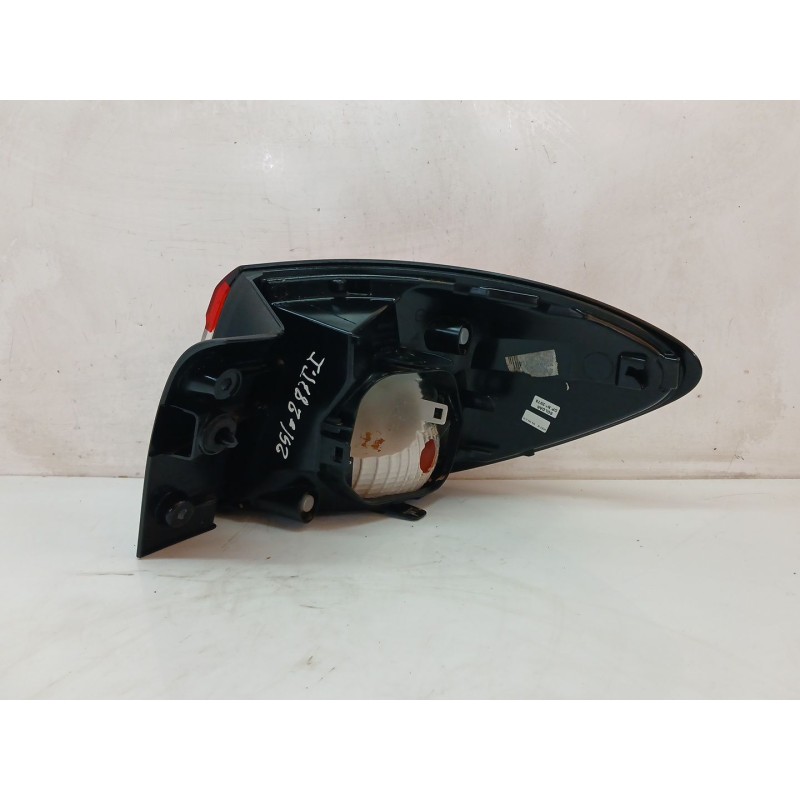 Recambio de piloto trasero izquierdo para renault captur zen referencia OEM IAM 265557367R - Blanco 3