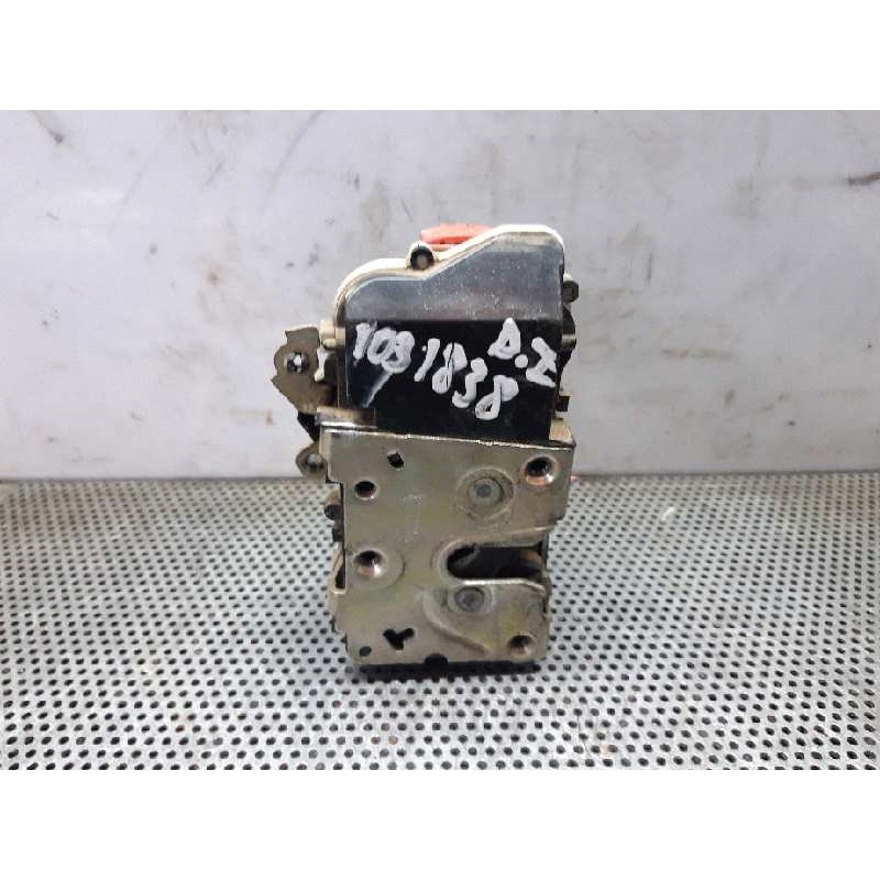 Recambio de cerradura puerta delantera izquierda para peugeot 406 coupe (s1/s2) 2.0 referencia OEM IAM   