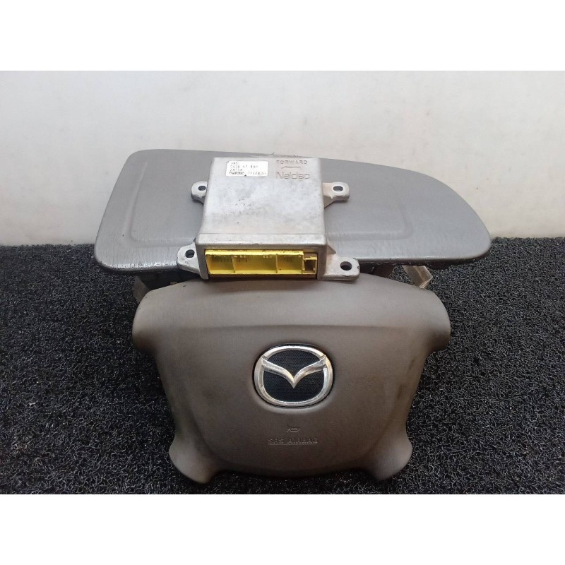 Recambio de kit airbag para mazda 626 berlina (gf) 2.0 turbodiesel cat referencia OEM IAM GG3E57K30 3322052 