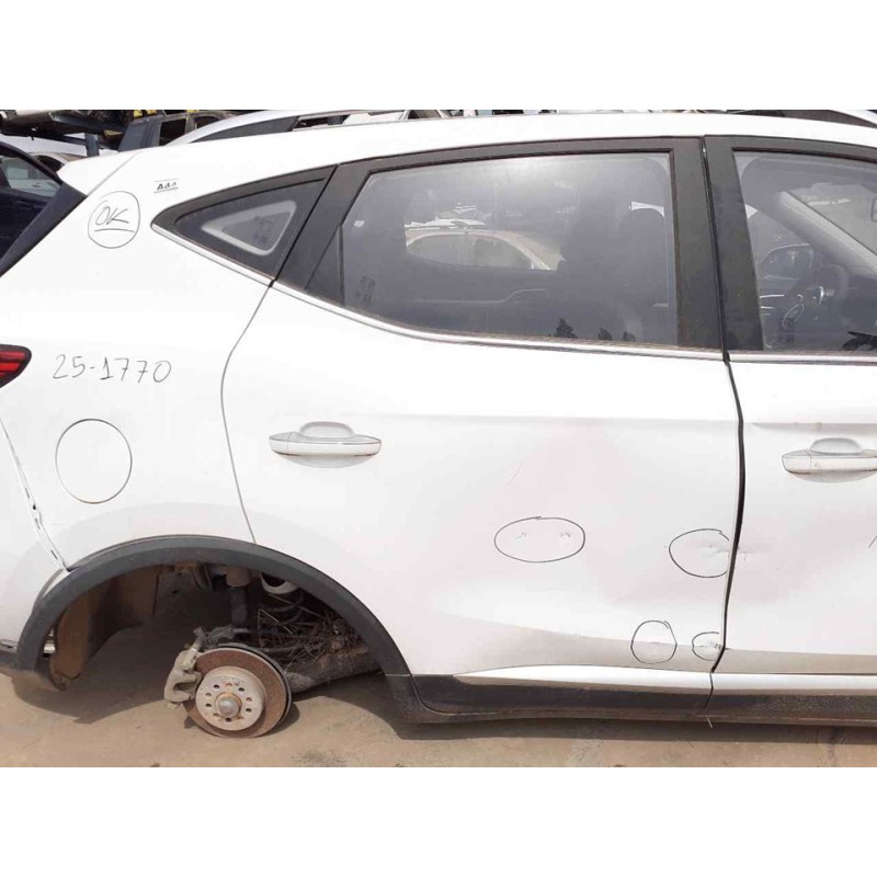 Recambio de puerta trasera derecha para mg zs luxury referencia OEM IAM   