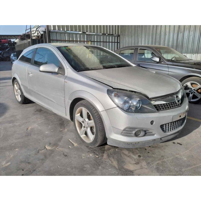 opel astra gtc del año 2007