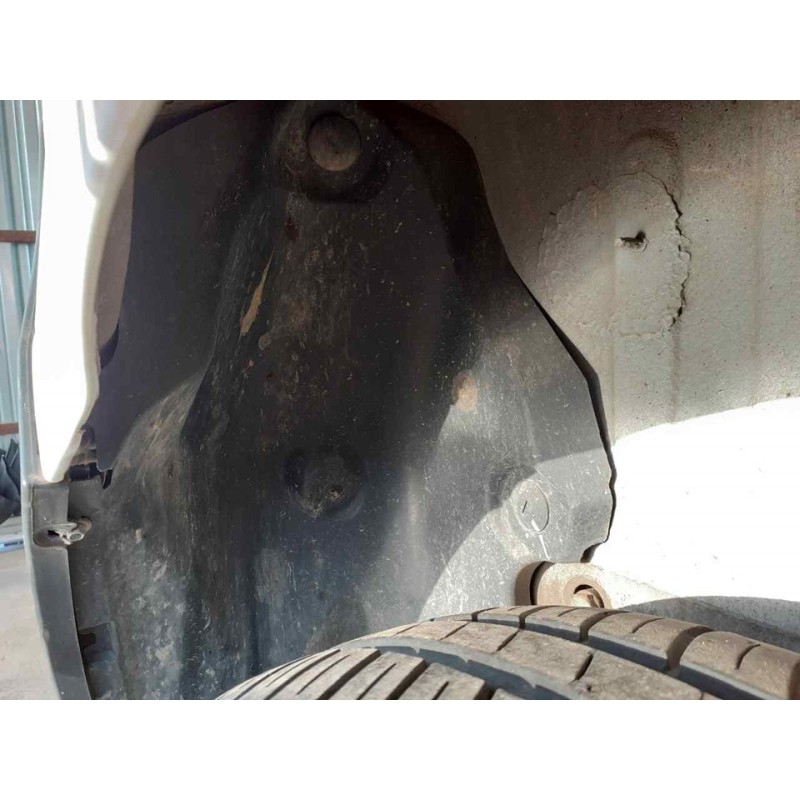 Recambio de paso rueda trasero derecho para dacia dokker essential referencia OEM IAM   