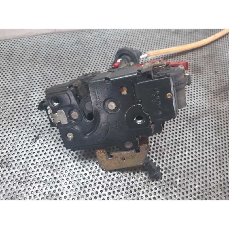 Recambio de cerradura puerta delantera derecha para audi a2 (8z) 1.4 tdi (55kw) referencia OEM IAM   