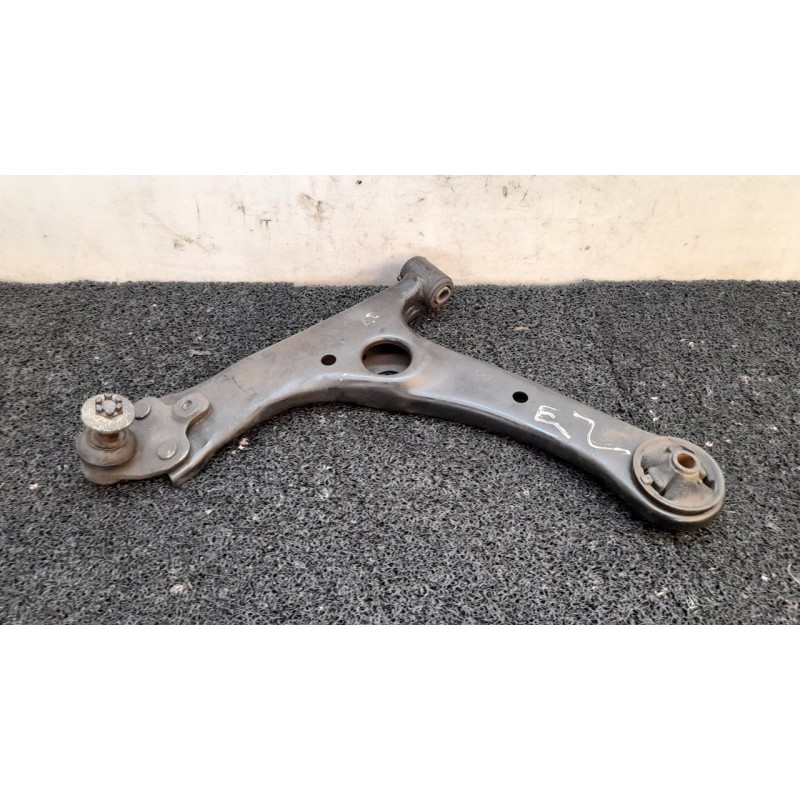Recambio de brazo suspension inferior delantero izquierdo para toyota prius (nhw20) sol referencia OEM IAM - Blanco 2