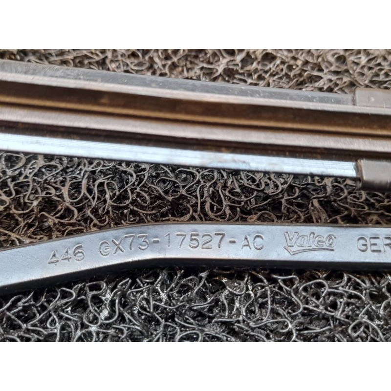 Recambio de brazo limpia delantero izquierdo para jaguar xe prestige referencia OEM IAM GX7317527AC - Azul 2