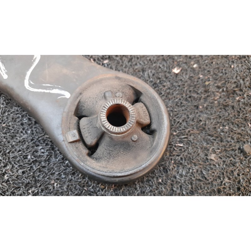 Recambio de brazo suspension inferior delantero izquierdo para toyota prius (nhw20) sol referencia OEM IAM - Blanco 4