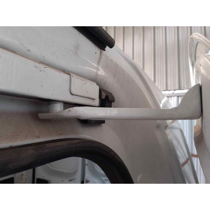 Recambio de soporte / guia puerta corredera para dacia dokker essential referencia OEM IAM   
