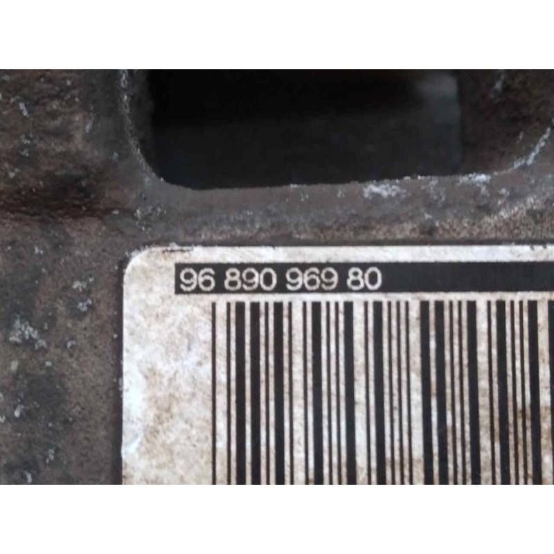 Recambio de pinza de freno trasera derecha para citroën c4 picasso premier referencia OEM IAM 9689096980  BOSCH 4