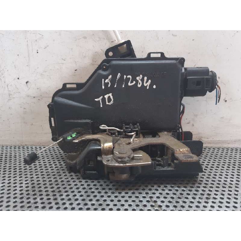 Recambio de cerradura puerta trasera derecha para audi a2 (8z) 1.4 tdi (55kw) referencia OEM IAM   