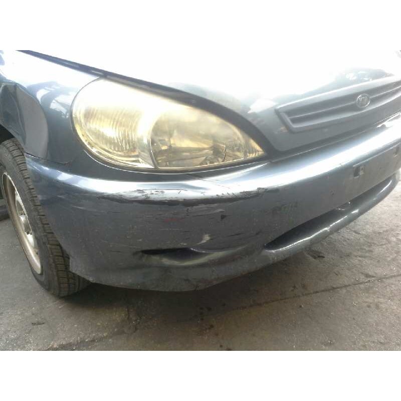 kia rio del año 2001