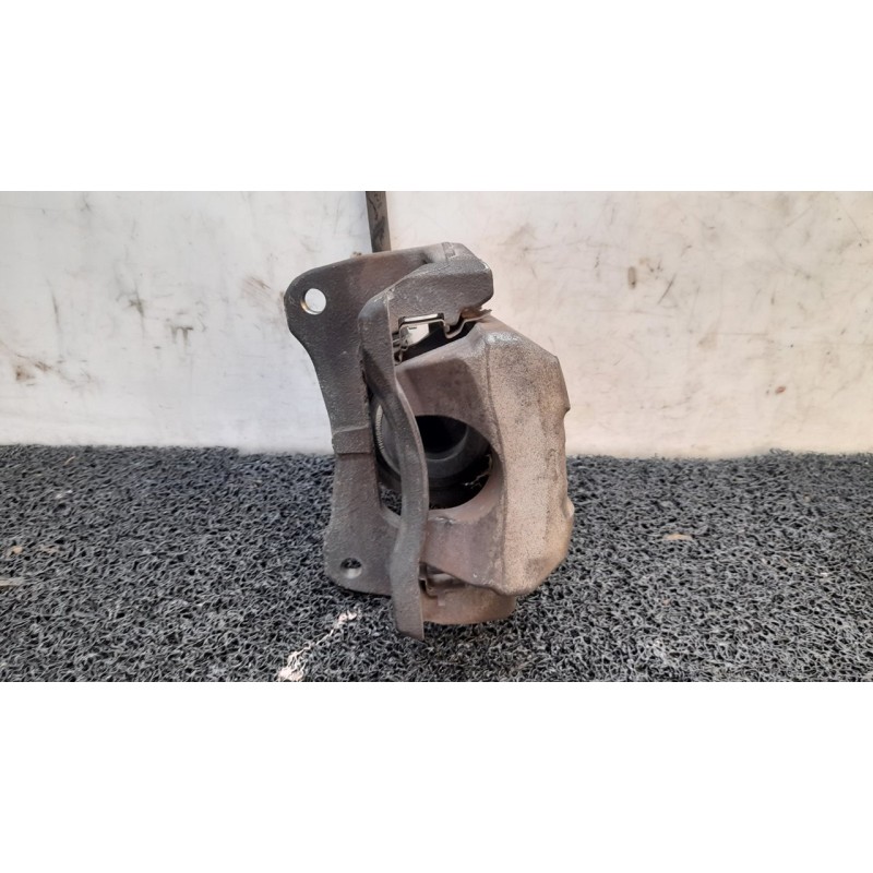 Recambio de pinza de freno delantera derecha para toyota prius (nhw20) sol referencia OEM IAM - Blanco 2
