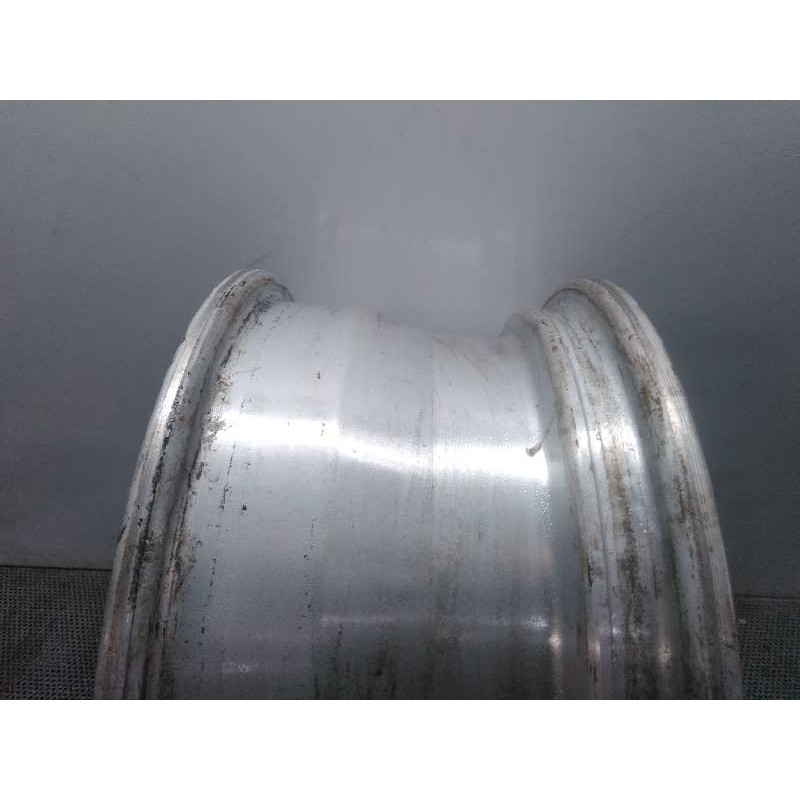 Recambio de llanta para nissan terrano/terrano.ii (r20) 2.7 turbodiesel referencia OEM IAM - Blanco 2