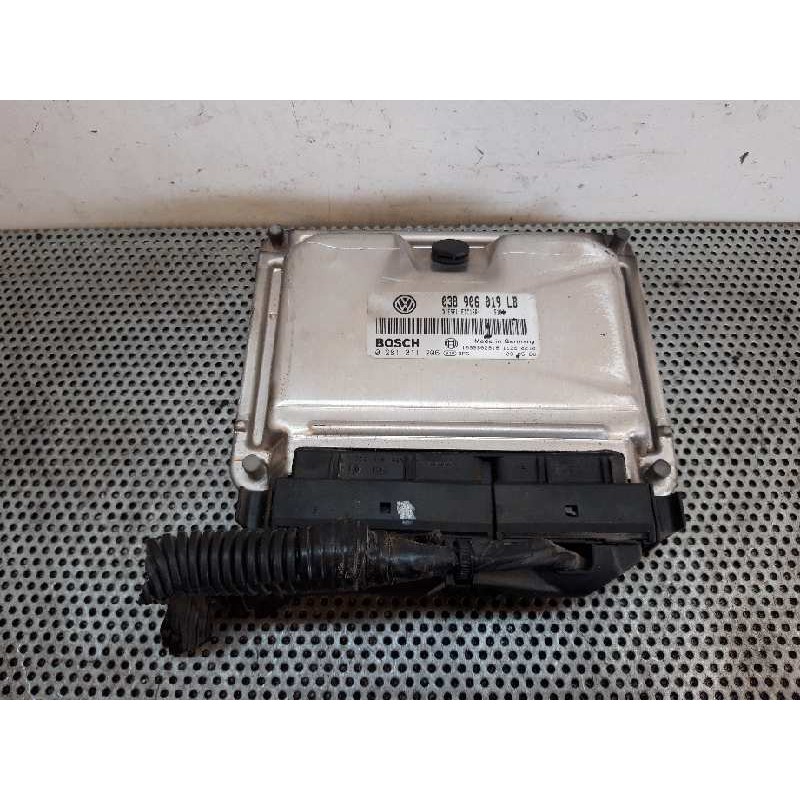 Recambio de centralita motor uce para volkswagen polo (9n1) trendline referencia OEM IAM 038906019LB 0281011206 BOSCH