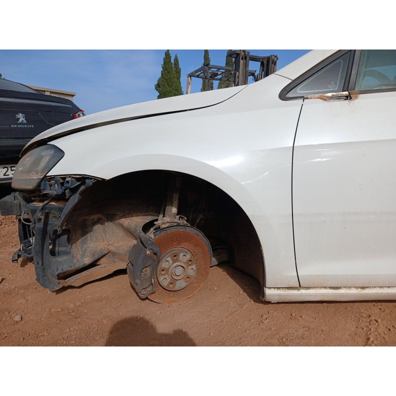 Recambio de aleta delantera izquierda para volkswagen golf vii lim. advance bluemotion referencia OEM IAM   