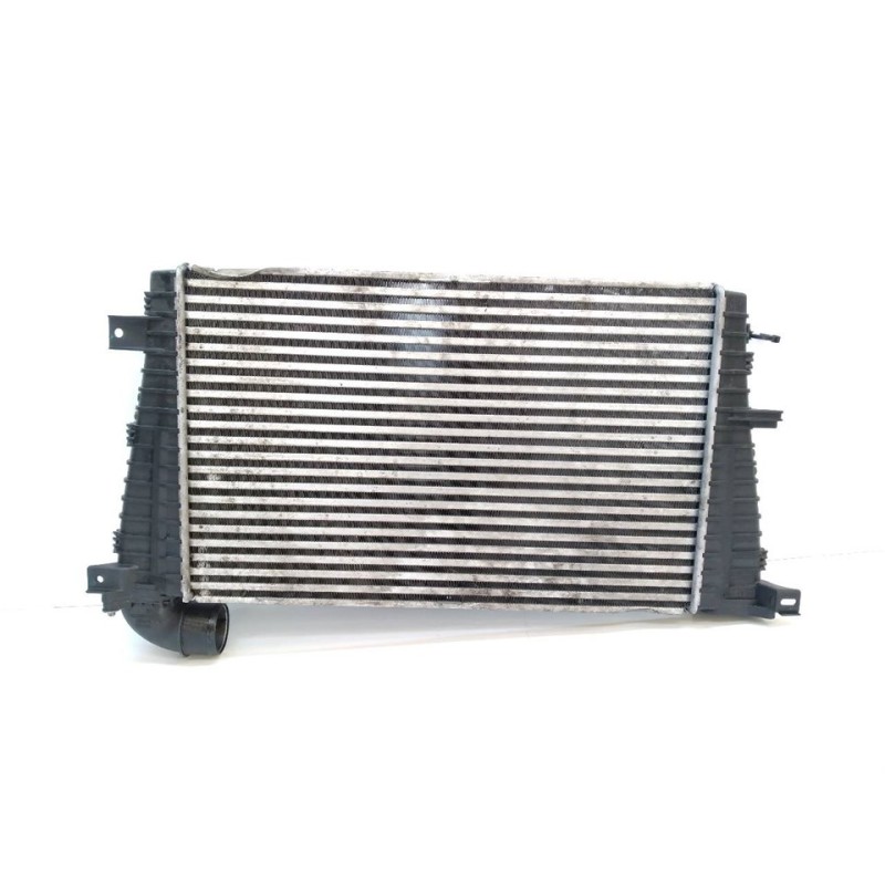 Recambio de intercooler para opel zafira b cosmo referencia OEM IAM 13223395  